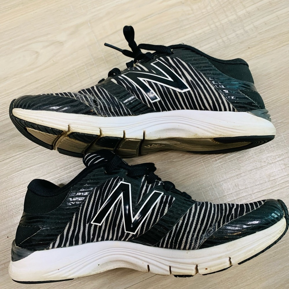 New Balance WX711GZ2 Athletic Shoes Women’s Size